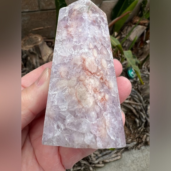 Brazilian Pink Amethyst Purple Flower Agate Tower - Picture 8 of 11